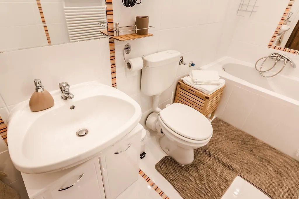 Bpr Koenig Design Apartment Budapest Hongrie